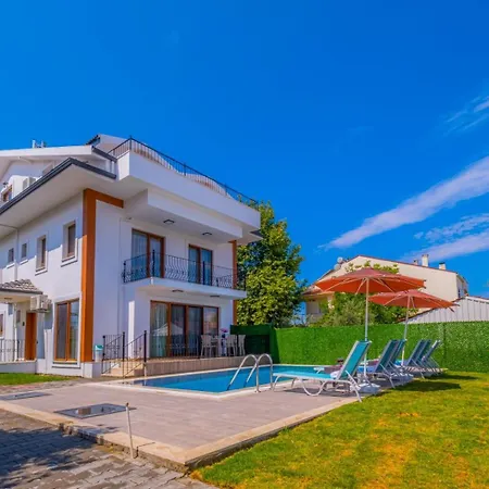 Hotel Infinity Myra 4*